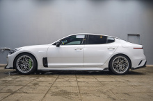 111429 Монтаж тюнинг-обвеса и LED-подсветка салона Kia Stinger