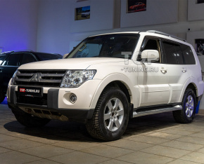 Фары pajero 4