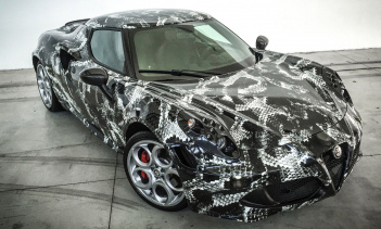 Alfa Romeo представил вдохновленный Adidas 4C