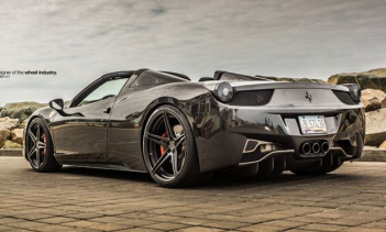 Вы видели более красивый Ferrari 458 Spider?