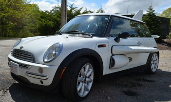 Корпоративный крылатый Mini Cooper