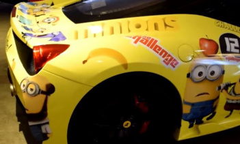 Ferrari 458 Speciale с миньонами - самый лучший суперкар для детей