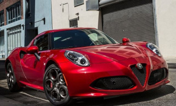 Alfa Romeo заменит 4C более доступным купе