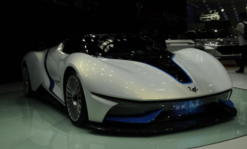 Пекин-2016 – электро-кар BAIC Arcfox-7