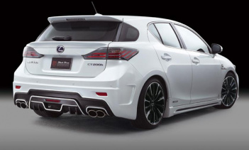 Тюнинг ателье Wald International презентовал обновленный Lexus CT200h Black Bison