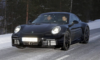 Шпионские снимки 8-ого поколения 2019 Porsche 911 Type 992