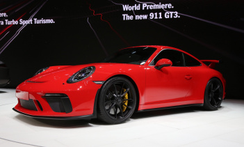 Женева-2017 - Porsche 911 GT3 type 991.2