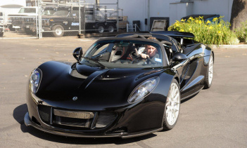 Hennessey Venom GT Spyder Стивена Тайлера ушел с молотка за $800 000