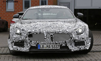 Шпионские снимки Mercedes-AMG GT3 с Нюрбургринга