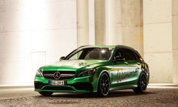 Немецкий тюнер «Wimmer racing technology» добавил 291 лошадиную силу к уже мощному C63 S, который производит 510 лошадиных сил и 700 Нм крутящего момента в стоковом варианте.