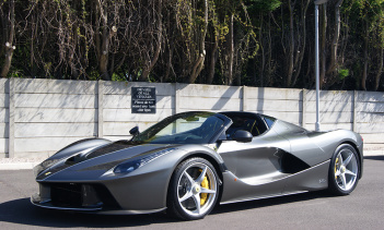 В этом году Salon Privé в Blenheim Palace посвятит свой финальный день 70-летию Ferrari.