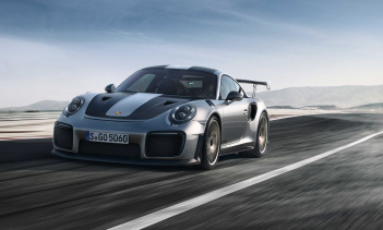 Фотографии 2018 Porsche 911 GT2 RS просочились через форум Porsche Rennlist.