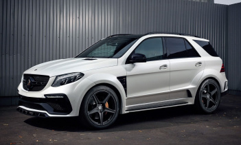 «И вы знаете, с моделью GT, нет никакого смысла в C-Class Coupe Black Series». Моэрс стал гораздо менее разговорчивым, когда его спросили о разработке AMG GT Black Series, концепции, о которой компания совершенно откровенно заявляла публично. «GT S R