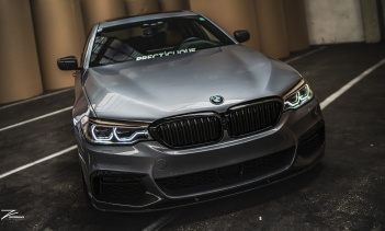 Этот комплект эти действительно способствуют более агрессивному общему стилю. Колеса размером 9x20-дюймовые ET25 и 10,5x20-дюймовые серии ET38 обуты в шины Continental Sport Contract 6 размером 245/35R2.