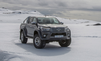 Сам автомобиль основан на надежных принципах Toyota и Arctic Trucks, которые используют преимущества этих корпораций.