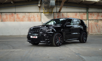 Команда GME готова раскрыть результат специального проекта, который превращает Jeep Grand Cherokee в угрожающего зверя с титанической мощностью и удивительными характеристиками вождения.