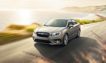 Прежде всего, обе модели, Legacy и Outback, будут предлагать Subaru EyeSight Driver Assist Technology, которая ранее предлагалась в качестве дополнительной функции.