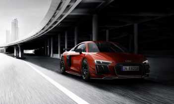 Лимитированная серия из 44 автомобилей будет самой полной моделью R8 на сегодняшний день. Каждый автомобиль будет оснащен полным каталогом Audi Sport Performance Parts. Детали были разработаны в воздушном туннеле с использованием CFRP.