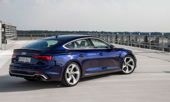 Audi раскрывает детали нового RS 5 Sportback