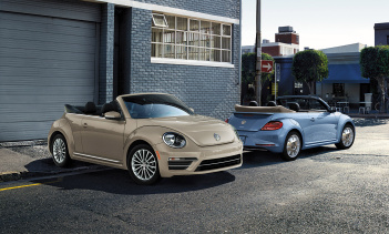 Volkswagen объявляет о завершении производства Beetle.