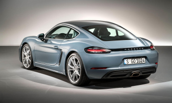 Электрический Taycan должен быть выпущен в конце 2019 года, и он станет основой ряда моделей, которые будут включать в том числе версию Targa, начиная с 2020 года. Что касается основной модели компании, 911, Мешке подтвердил, что следующее поколение 