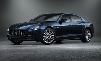 Этот пакет также включает в себя набор дополнительных функций, включая хедлайнер из алькантары, аудиосистему Bowers и Wilkins и пакет помощи водителю Level II Autonomy Driver Assistance Package. Этот ценный пакет безопасности включает в себя систему 