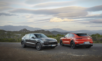 Porsche расширяет модельный ряд Cayenne новым выпуском кузова Coupe.