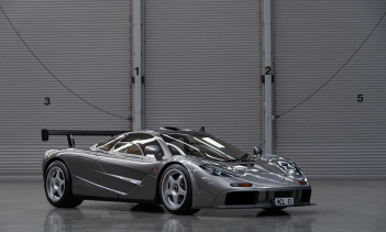 Экземпляр, который планирует продать RM Sotheby в настоящее время, принадлежит новозеландскому коллекционеру Эндрю Багналлу. Это номер шасси 018. Автомобиль регулярно использовался, и сейчас у него на одометре 21500 км.