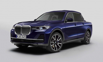 Комбинация тикового дерева медового цвета и цвета BMW Individual Tanzanite Blue выглядит просто потрясающе!