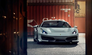 Ушли в прошлое стандартные колеса Ferrari, так как тюнер заменил их своим собственным комплектом размером 21 дюйм на передней оси и 22 дюйма на задней.