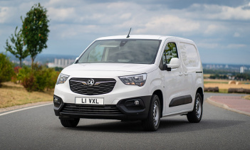Фургон Vauxhall Combo Cargo получает еще одну престижную награду!