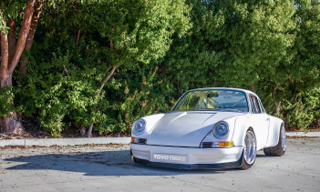 Возможно, он все еще входит в планы последнего поколения Porsche 992. Несмотря на это, Porsche был побежден EV West.