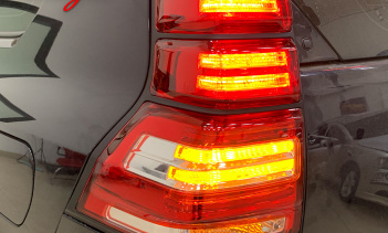 УСТАНОВКА СВЕТОДИОДНЫХ ФОНАРЕЙ НА ПРАДО 150 (2010+)