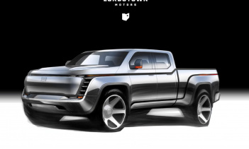 Одновременно с вышеупомянутыми были объявлены некоторые другие важные характеристики Lordstown, в том числе буксировочная способность в 2700 кг, максимальная скорость 130 км/ч и низкое время зарядки.