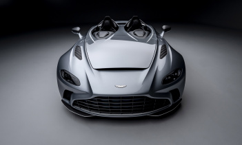 Aston Martin представляет новый V12 Speedster - продвинутый новый спортивный автомобиль марки!