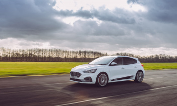 Владельцы Mk4 Ford Focus ST могут присоединиться к семейству Mountune благодаря выпуску последнего обновления - так называемого пакета M330.