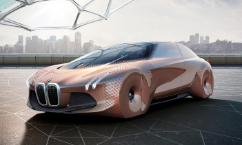 Не каждый концепт-кар идет в производство, хотя нередки случаи, когда различные компоненты все же производятся. Помните, концепт-кары служат как дизайнерской, так и технологической демонстрацией того, что, теоретически, возможно. BMW регулярно показы