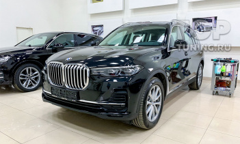 Стеклянные: селектор КПП, шайба iDrive, кнопка Старт-Стоп