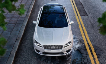 По сообщению Ford Authority, Lincoln MKZ завершит производство на заводе Ford в Эрмосильо в Соноре, Мексика, 21 июля 2020 года. Это также происходит в тот же день, когда производство Ford Fusion, на котором основан Lincoln MKZ, будет закрыто на том ж