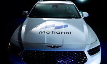 Новое предприятие было запущено виртуально для сотрудников по всему миру и базируется в Бостоне, с командами в Питтсбурге, Лас-Вегасе, Санта-Монике, Сингапуре и Сеуле. Компания была создана для продвижения и коммерциализации автономного вождения.