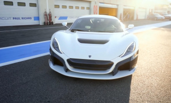 Rimac объявил, что Нико Росберг, который стал чемпионом мира F1 в 2016 году, разместил заказ на Rimac C_Two в начале 2019 года после просмотра автомобиля с основателем и генеральным директором компании Мате Римаком. Нико посетил команду Rimac в Хорва