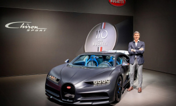 Первое время, когда Винкельманн возглавлял Lamborghini с 2005 по 2016 год, было очень успешным, поскольку он превратил относительно небольшой бренд в крупного игрока на рынке суперкаров.