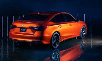 Новый Honda Civic только что был представлен в виде прототипа, близкого к производству, и выглядит он совершенно потрясающе - по крайней мере, по сравнению с причудливым дизайном его предшественника. Как бы мы ни были счастливы видеть, что это так, б