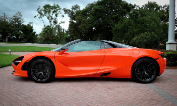 Никаких дополнительных подробностей о скорости, на которой он двигался, или об обстоятельствах аварии не было предоставлено, но, по крайней мере, эта карбоновая ячейка безопасности отлично справилась со своей задачей, и в результате аварии не было по