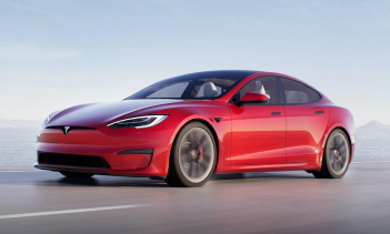 Всего в I квартале было поставлено более 184 000 автомобилей. Аналитики изначально прогнозировали, что эта цифра будет близка к 178000. Для сравнения, первый квартал 2021 года превышает впечатляющие 180 570 поставок в четвертом квартале 2020 года, хо