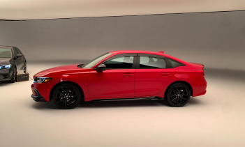 Отвечая на некоторые вопросы зрителей в прямом эфире, Пулли подтвердил новость, которая действительно порадует увлеченных водителей.