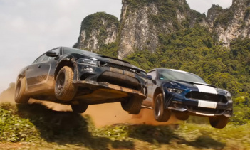 «Форсаж-9» уже идет в кинотеатрах, и первые отзывы говорят, что это самый безумный из всех фильмов франшизы, а критики называют его «самым грандиозным и самым нелепым «Форсажем» на сегодняшний день» и хвалят его «свежее и новаторское действие». Судя 