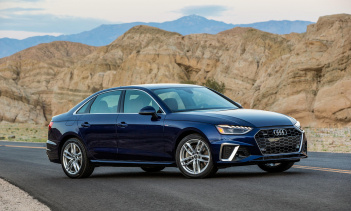 Компетентный модельный ряд Audi A4 будет выглядеть совершенно иначе через несколько лет, поскольку бренд переходит на полностью электрические силовые агрегаты. Однако A4 следующего поколения, который должен появиться в 2023 году, не сразу откажется о