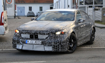 Следующий BMW M5 будет электрифицирован, когда он появится в 2024 году, и его мощность составит почти 750 л.с.