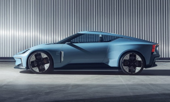 Ингенлат имеет право комментировать дизайн, поскольку работал в дизайнерских отделах Volvo и Volkswagen.